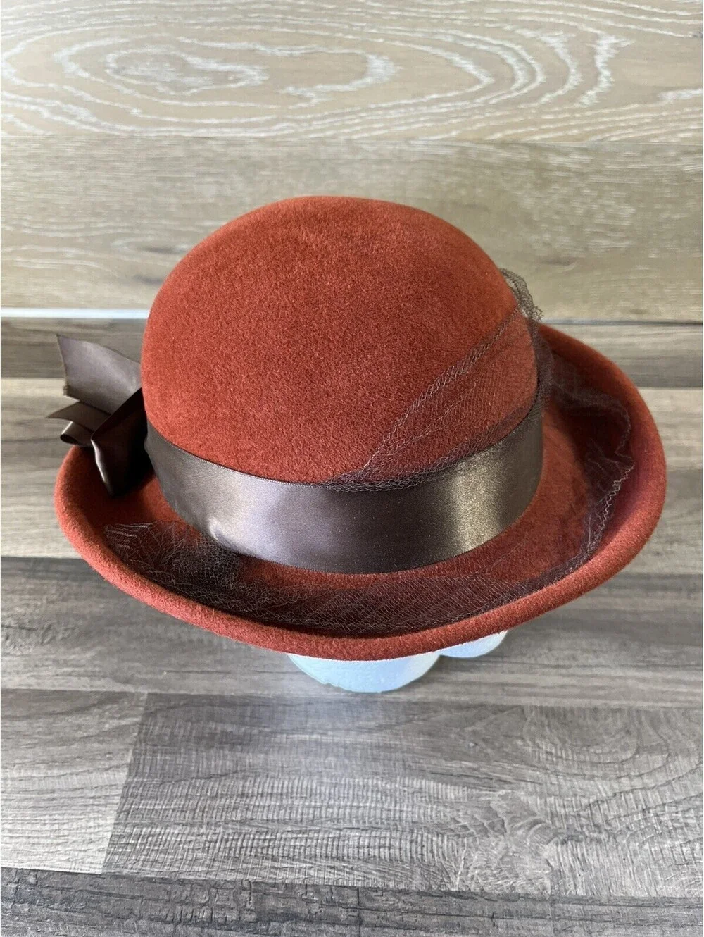 Betmar New York Brown Cloche Hat Wool with Satin Bow